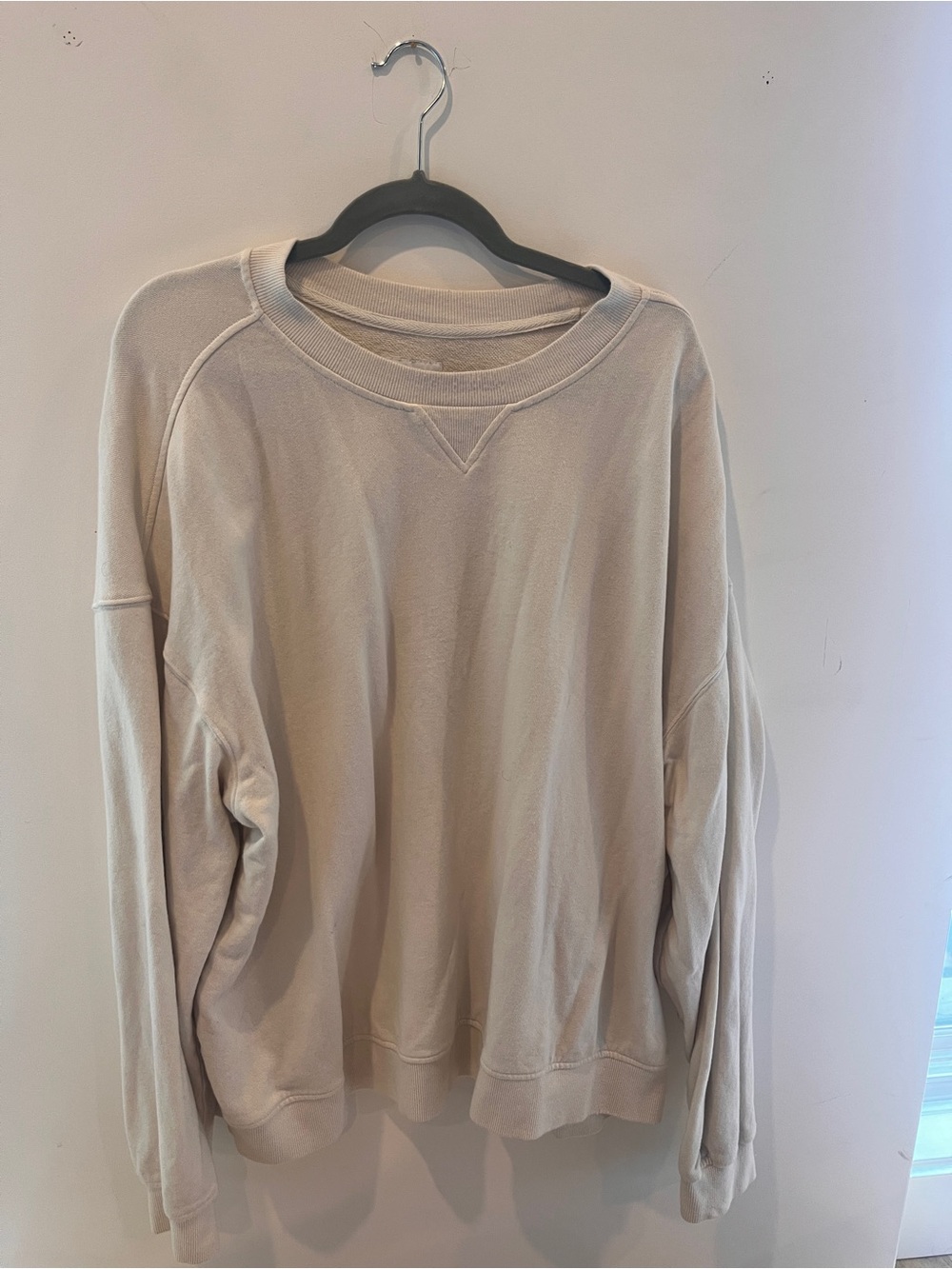 Goodfellow & Co Cream Crewneck Sweatshirt